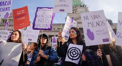 Con esta resolución, el Estado tiene la obligación de garantizar la continuidad de los servicios hasta tanto se resuelva el fondo de la cuestión.