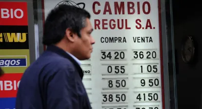 El dólar bajó fuerte en Argentina y Brasil, pero no en Uruguay