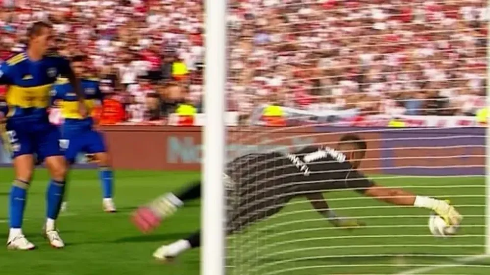 Otro de los ángulos que mostró el VAR