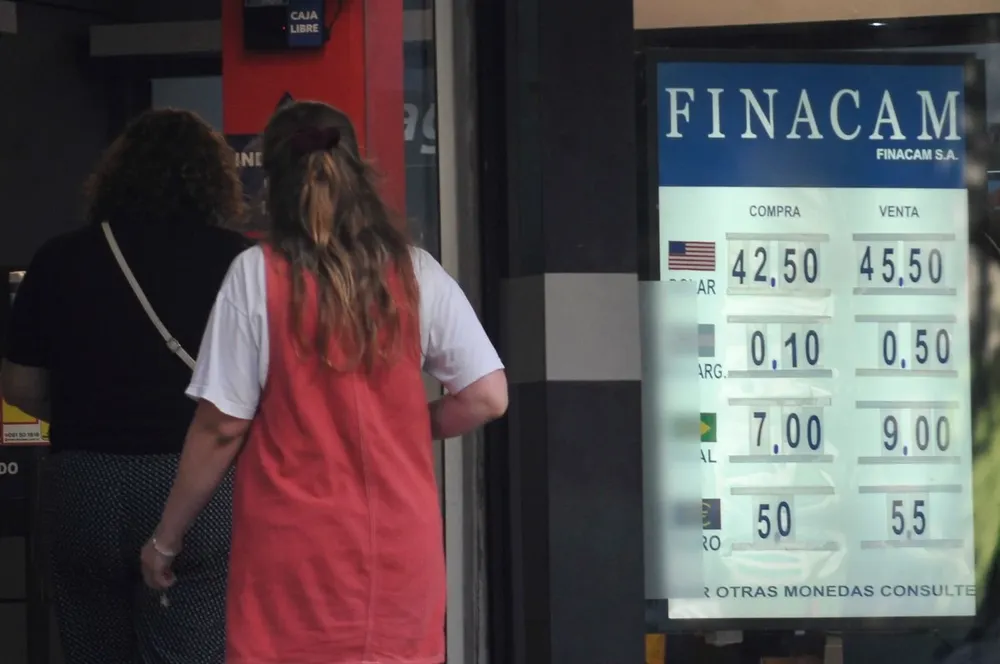 En las pizarras de los cambios privados la venta se ofrece sobre los $ 45.