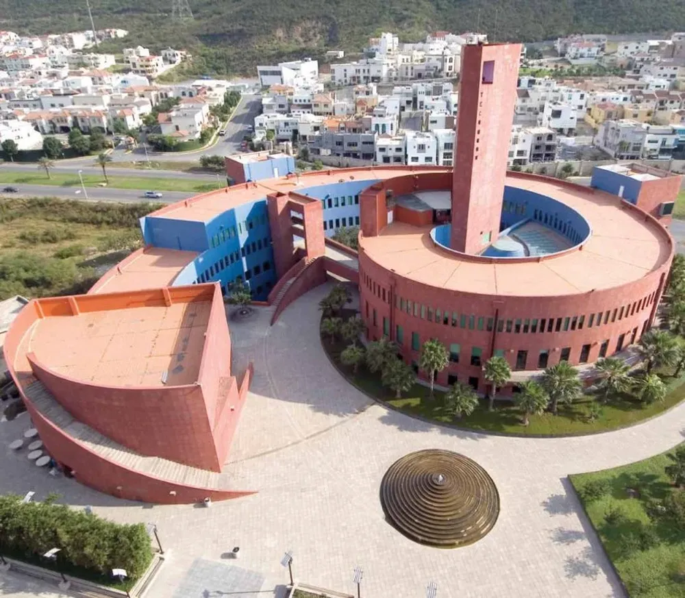 Sede de la escuela de negocios Egade del Tec de Monterrey, la universidad ganadora del ranking