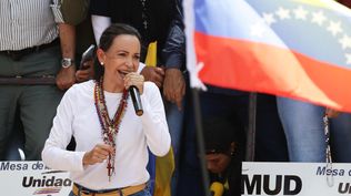 La opositora venezolana María Corina Machado en marcha en Caracas contra la reelección de Maduro, el 3 de agosto