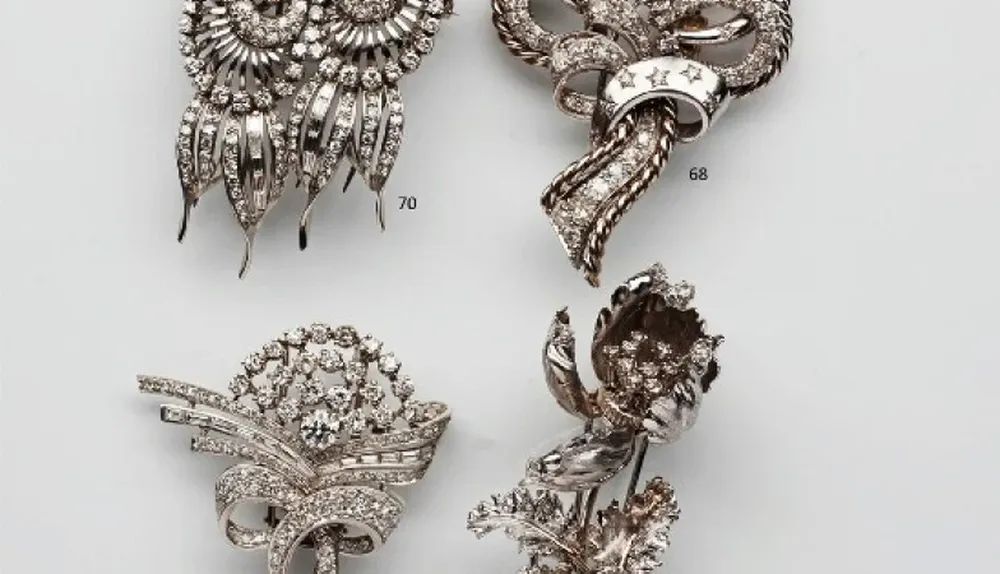 Algunos de los lotes que rematará Andrés Castells