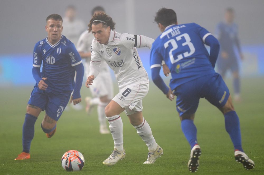 Luciano Boggio en el partido entre Nacional y Juventud de Las Piedras
