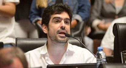 Un legislador porteño denuncia la concesión de estacionamiento en Palermo a una empresa de Nicolás Caputo