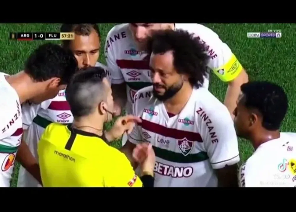 Las lágrimas de Marcelo tras la lesión de Luciano Sánchez