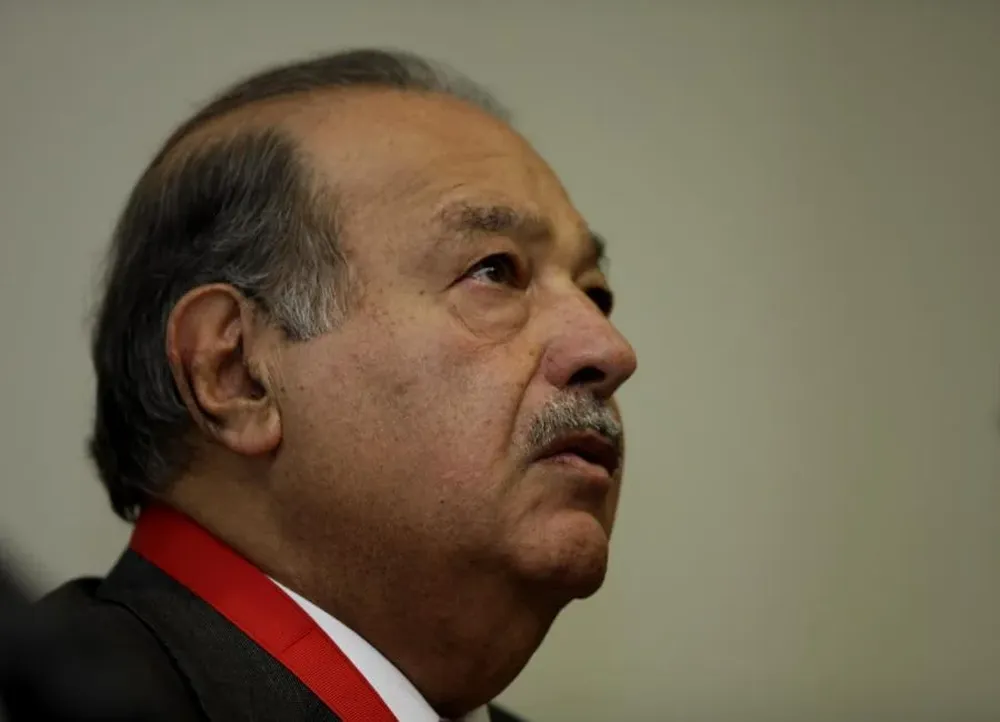 Carlos Slim es el más rico del mundo, según Forbes