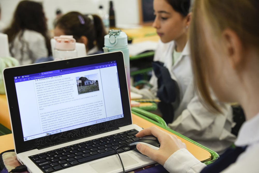 20240319 Ceibal, computadoras. Escuela pública, alumnos, escolares, educación pública. (24).jpg