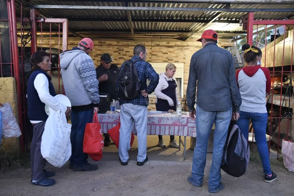 Sigue el debate en torno al apoyo del Estado a las ollas populares.