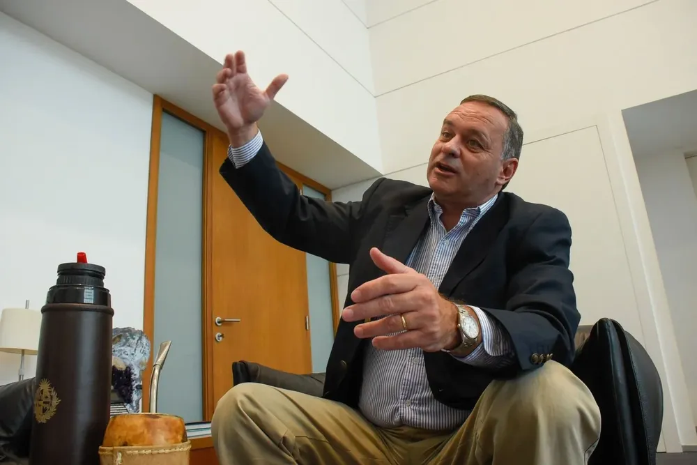 El secretario de la Presidencia estuvo en Durazno junto a los jefes comunales nacionalistas