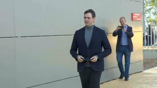 David Sánchez, hermano del presidente del Gobierno, entra solo al juzgado donde debe declarar.