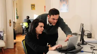 Silvia Nane y Gonzálo Ciosek en las oficinas la empresa ubicadas en Colonia y Yaguarón
