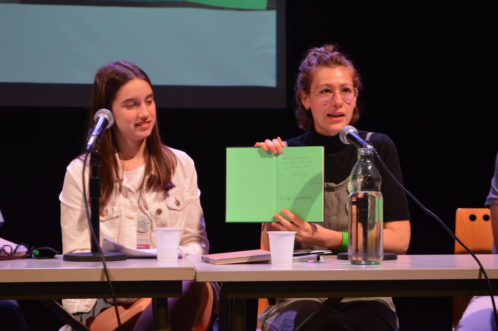Hannah Elias en el Congreso Jóvenes para Jóvenes
