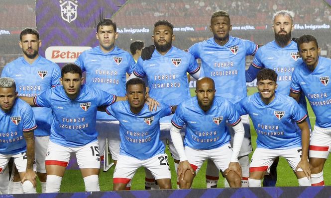 Sao Paulo y su camiseta para darle fuerza a Juan Izquierdo
