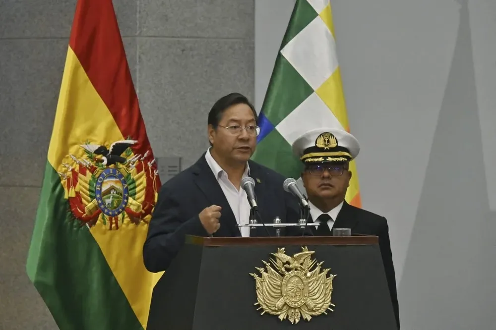 “Nosotros participamos en todos los puntos de la cadena productiva”, dijo el presidente boliviano, Luis Arce, al anunciar el convenio.