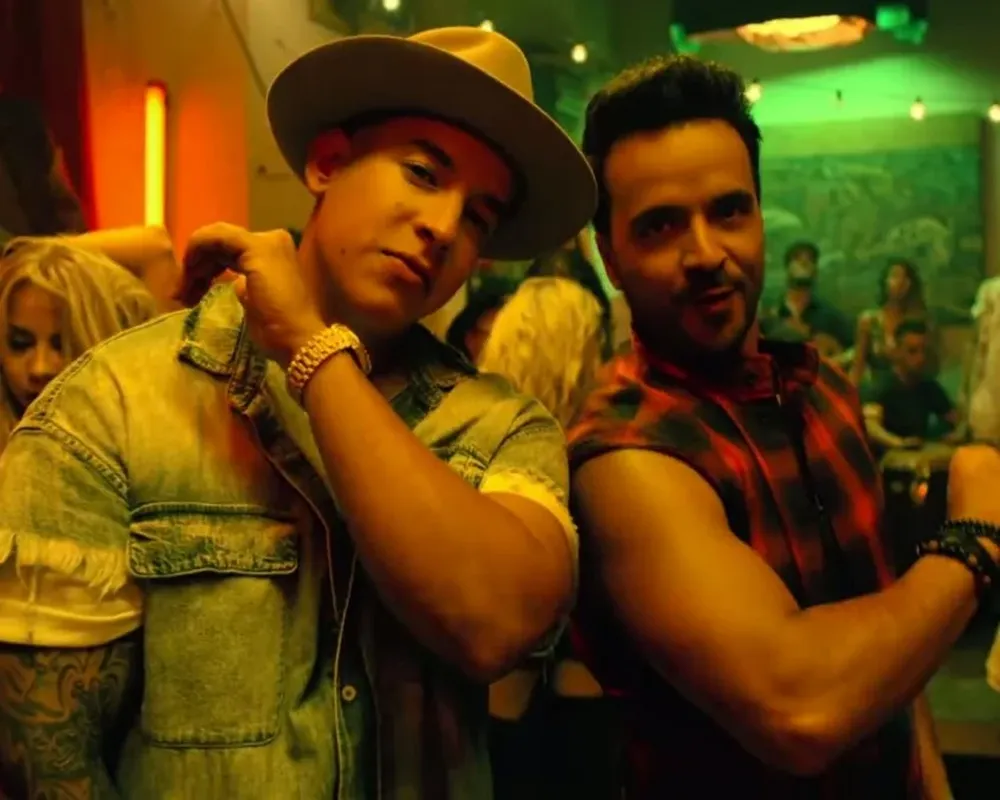 Daddy Yankee y Luis Fonsi en el clip de Despacito