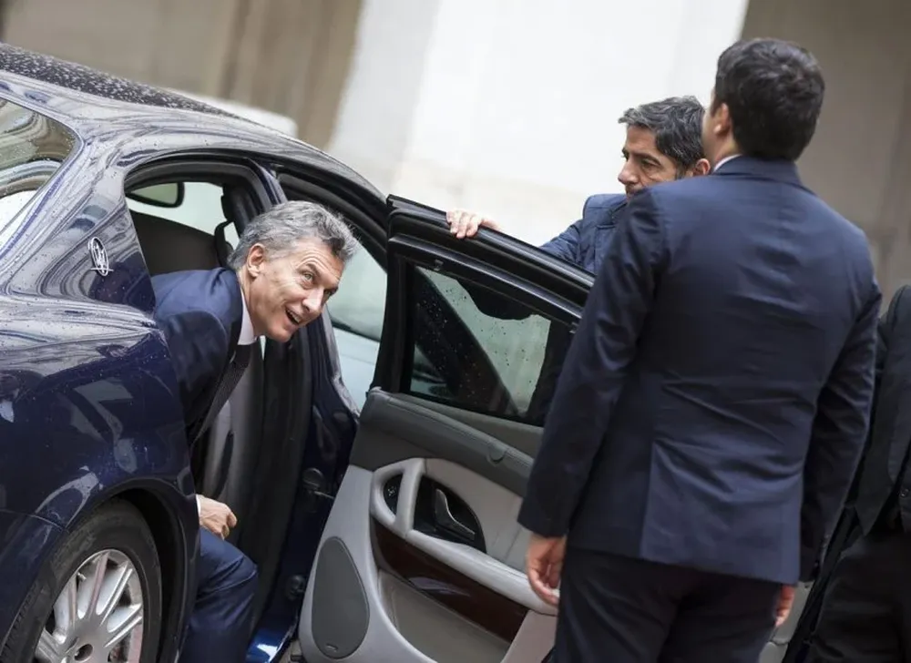 Macri regresó a Argentina luego de visitar al papa Francisco en el Vaticano