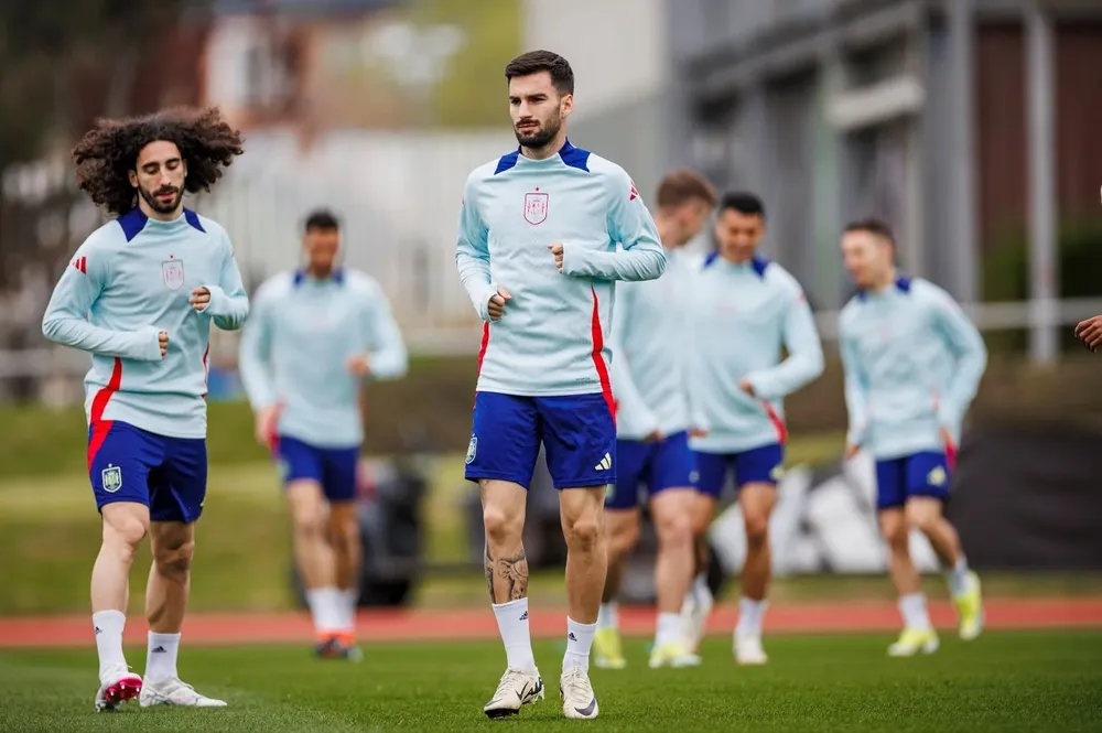 La Roja se prepara para recibir a Brasil.
