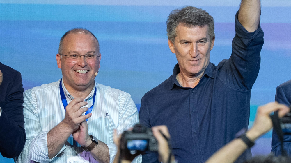 Miguel Tellado, Secretario General del PP y Alberto Núñez Feijóo.