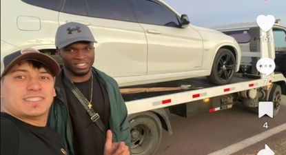 Al delantero de Nacional se le rompió el auto y el encargado de trasladarlo le pidió un selfie