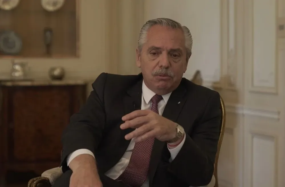 Nueva imputación contra Alberto Fernández por el caso de los seguros