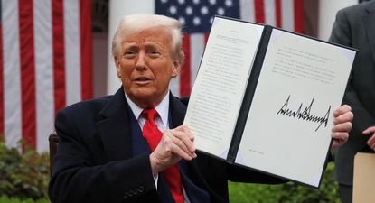 Trump anunció este miércoles aranceles de entre el 10% y el 50% para la mayoría de los países del mundo.