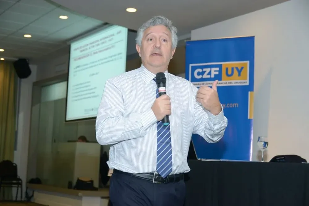 Leonardo Costa, abogado experto en prevención de lavado de activos.