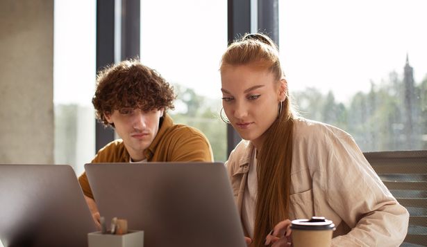 Desconfianza entre los jóvenes: el gran desafío de la reforma laboral