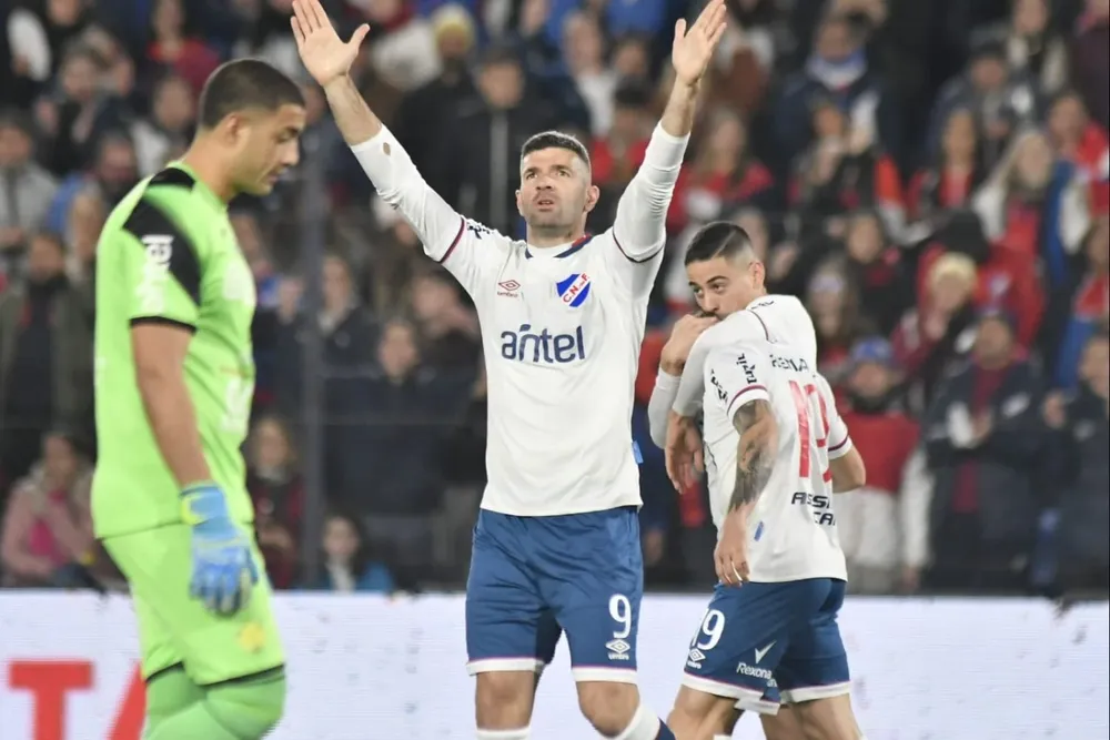 Emmanuel Gigliotti, gol y 1-0