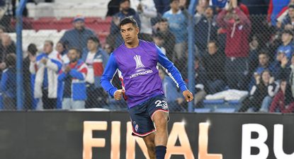 Diego Polenta sufrió traumatismo de cráneo y dejó la cancha ensangrentado: mirá el parte médico de Nacional