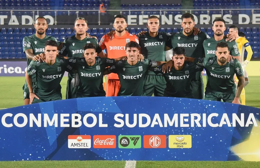 Racing en el Defensores del Chaco