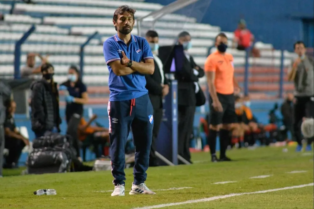 Martín Ligüera, entrenador de Nacional