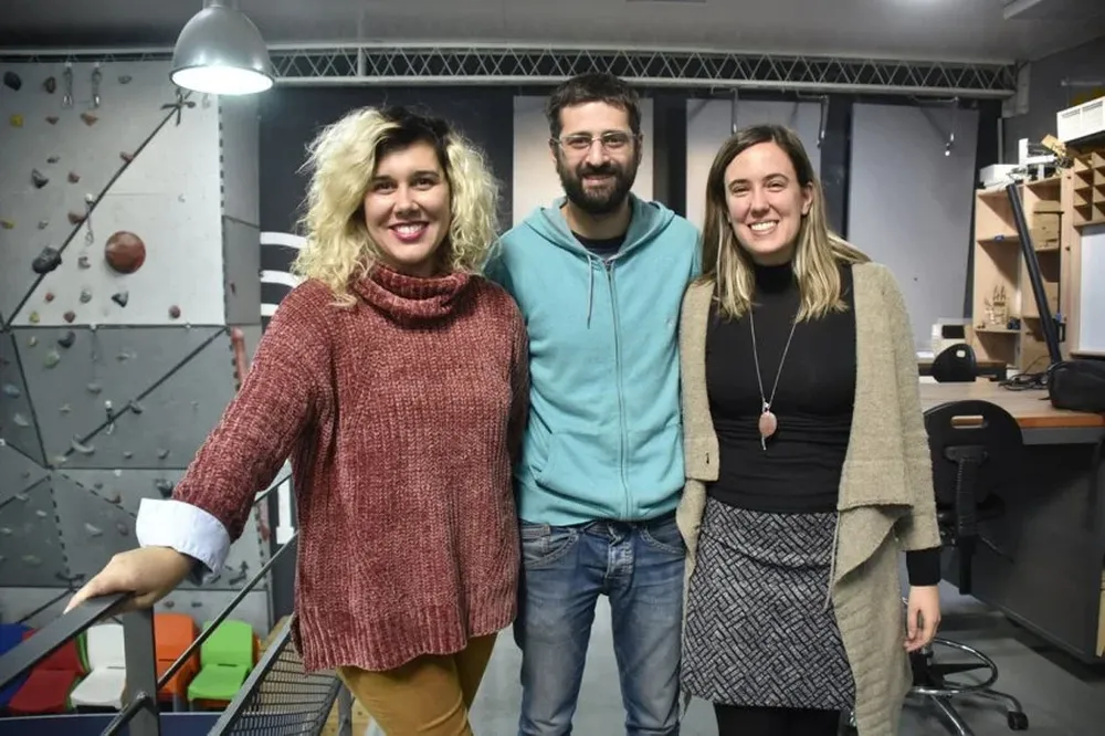 Cecilia Aguirrezabala, Martín Gava y Analía Semblat