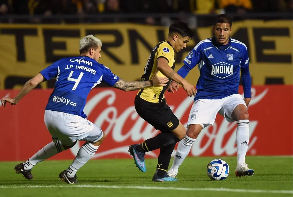 Arezo hace cinco partidos que no convierte