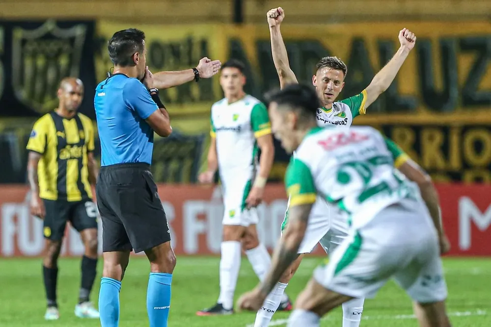 Así festejó Defensa y Justicia en el Campeón del Siglo