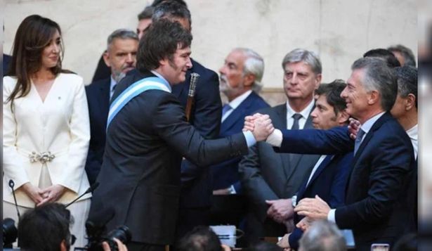 Javier Milei cree que Mauricio Macri fracasará en su intento de reconstruir Juntos por el Cambio.