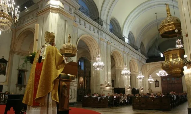 Conozca los horarios de las misas católicas en distintos barrios