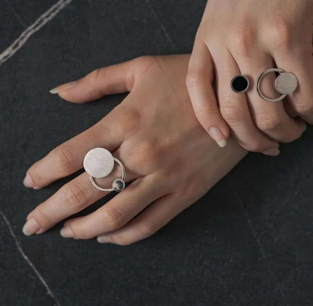 Anillo de Iocus Joyería