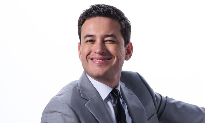 En "Macho menos", el periodista Nacho Lozano habla con mujeres escritoras, políticas, científicas, una astronauta y hasta una miss universo.