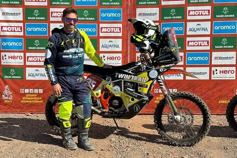 Carles Falcón operado de urgencia.