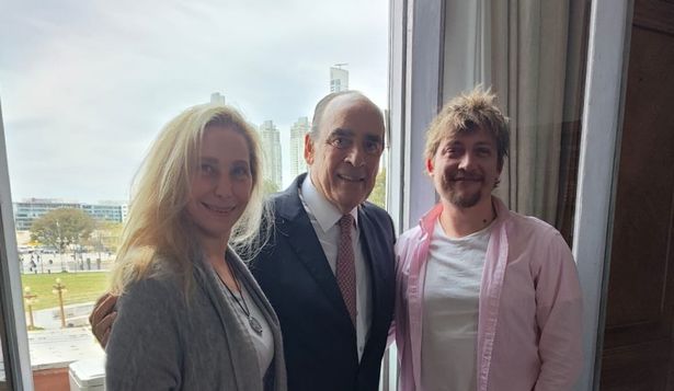 Karina Milei y Santiago Caputo quieren que La Libertad Avanza tenga la lapícera en su acuerdo con el PRO.