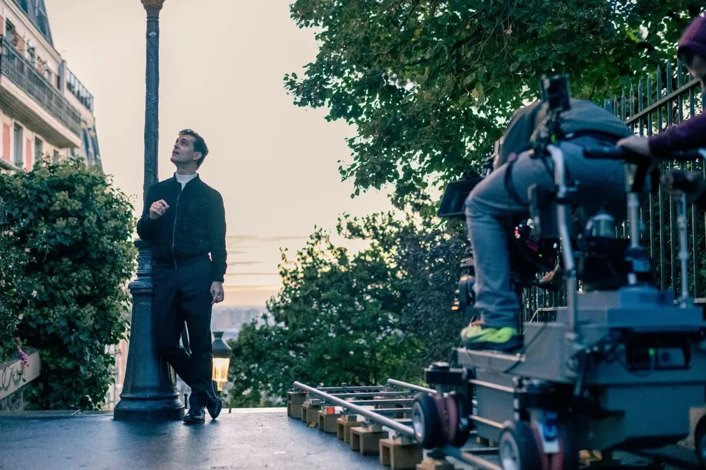 Pedro Alonso en el set de Berlín