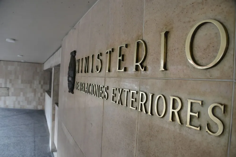 Fachada del edificio del Ministerio de Relaciones Exteriores