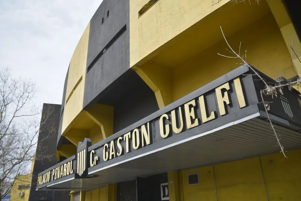 El Palacio Peñarol cambia de cara