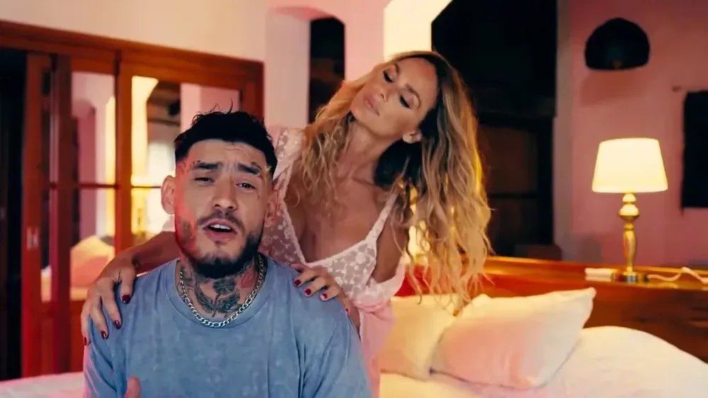 Ulises Bueno y Sabrina Rojas