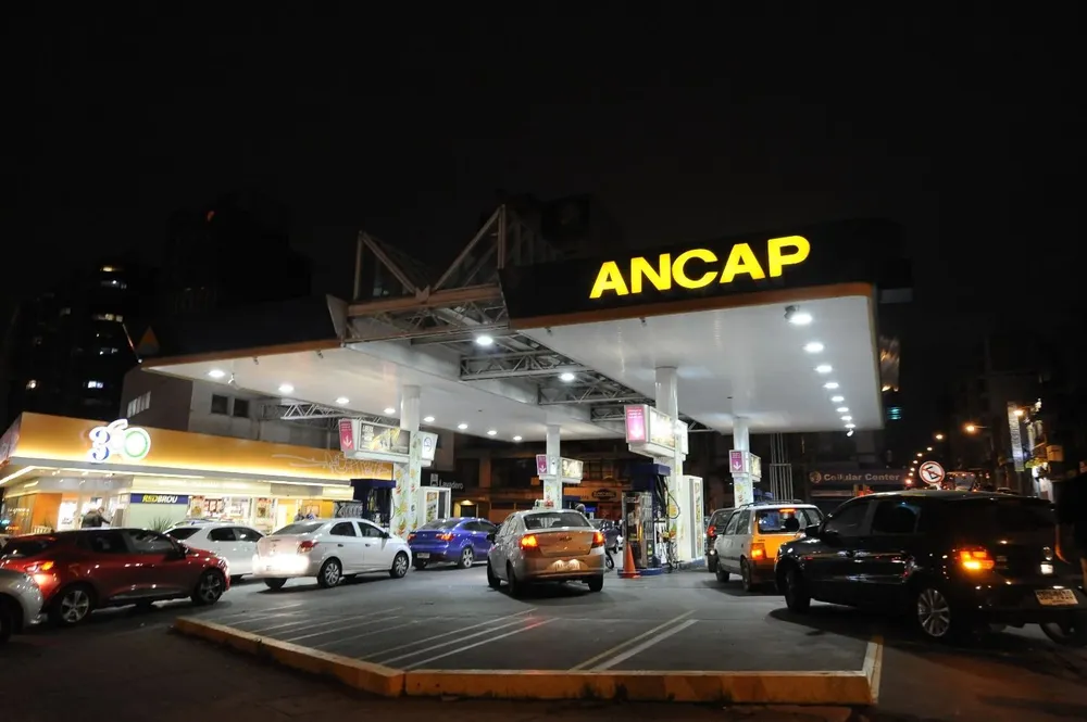 Con o sin LUC, Ancap importa crudo de acuerdo a los precios internacionales y no reflejarlos afecta su balance