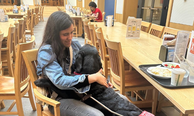 Presidencia asegura que se solucionó el problema para Milagros Costabel y su perro guía: podrán ingresar a Uruguay para Navidad