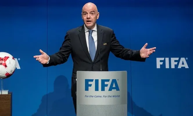 Gianni Infantino, presidente del organismo que deberá otorgar la sede para 2026.