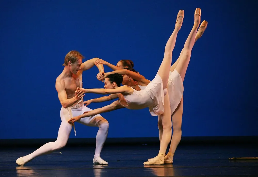 Bailarines del Bolshói