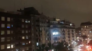 Cientos de personas arman cacerolada en Valencia en contra de la gestión de la DANA